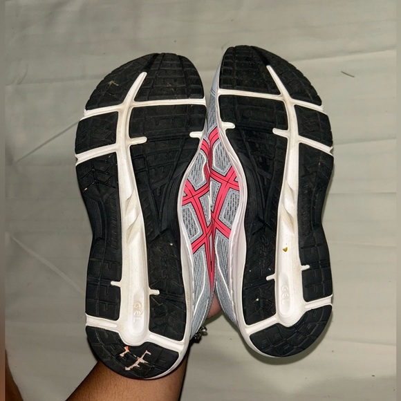 ASICS Women's Athletic Shoes in Gray and Pink - Picture 8 of 8